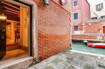 Apartment Romantic